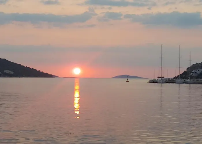 Appartement Tri Masline With Seaview Trogir