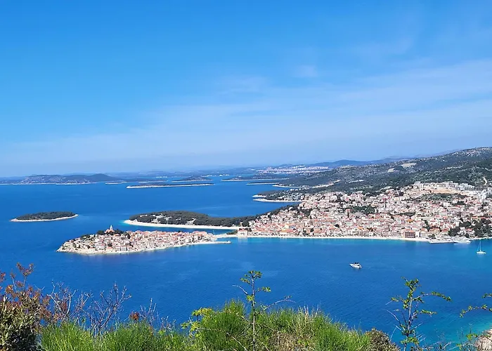 Appartement Tri Masline With Seaview Trogir