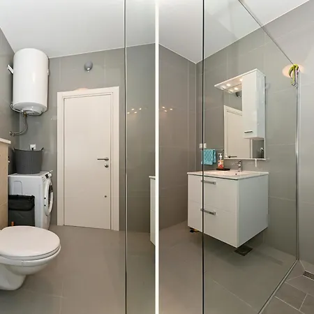 Apartment Tri Masline With Seaview Trogir