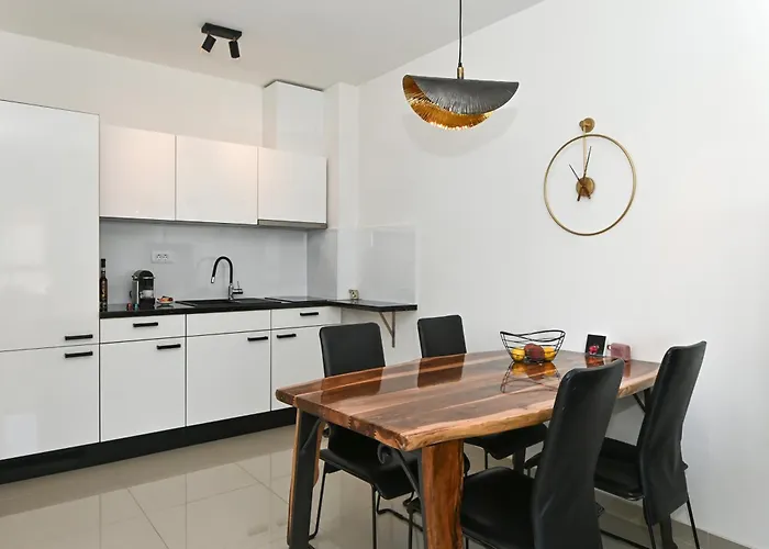 Apartament Tri Masline With Seaview