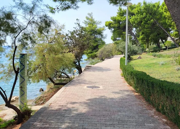 Tri Masline With Seaview * Trogir