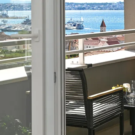 Tri Masline With Seaview Appartement *