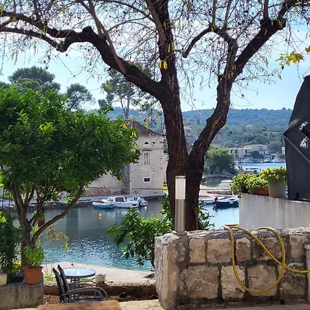 Appartement Tri Masline With Seaview Trogir